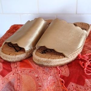 EUC WOMENS DESIGNER SANDALS